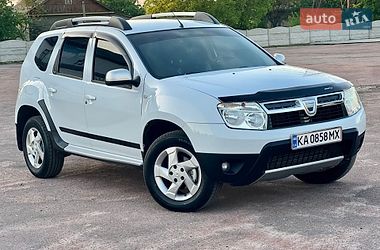 Внедорожник / Кроссовер Dacia Duster 2011 в Кролевце