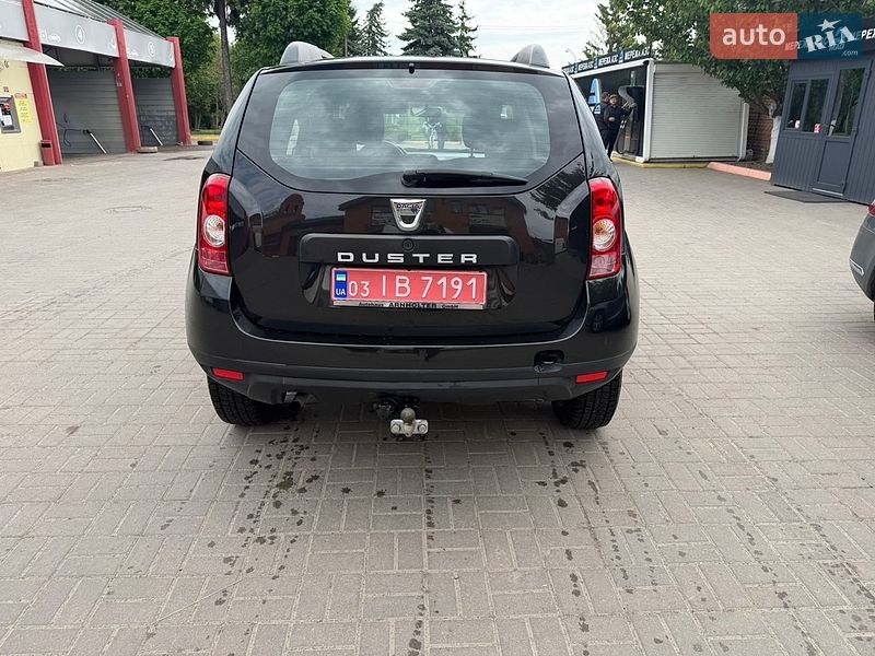 Позашляховик / Кросовер Dacia Duster 2011 в Дубні