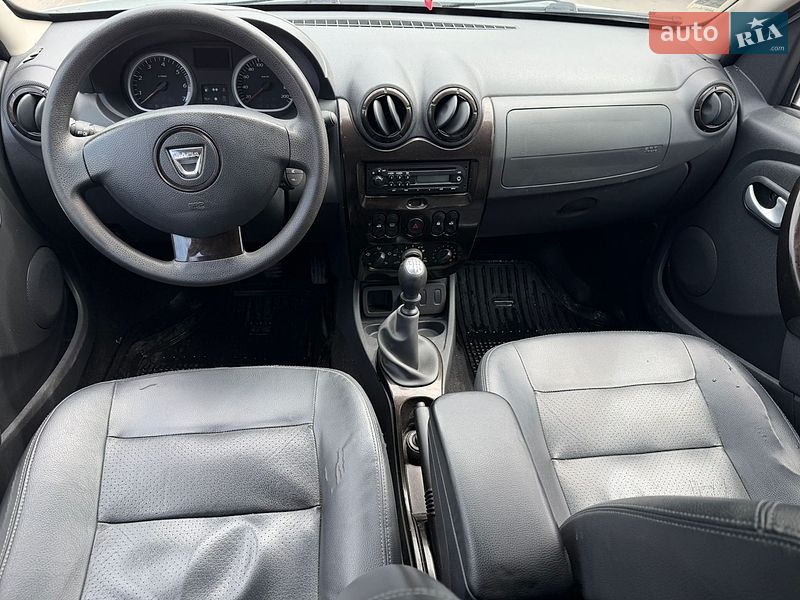 Позашляховик / Кросовер Dacia Duster 2012 в Дубні