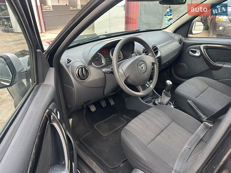 Внедорожник / Кроссовер Dacia Duster 2010 в Сокале