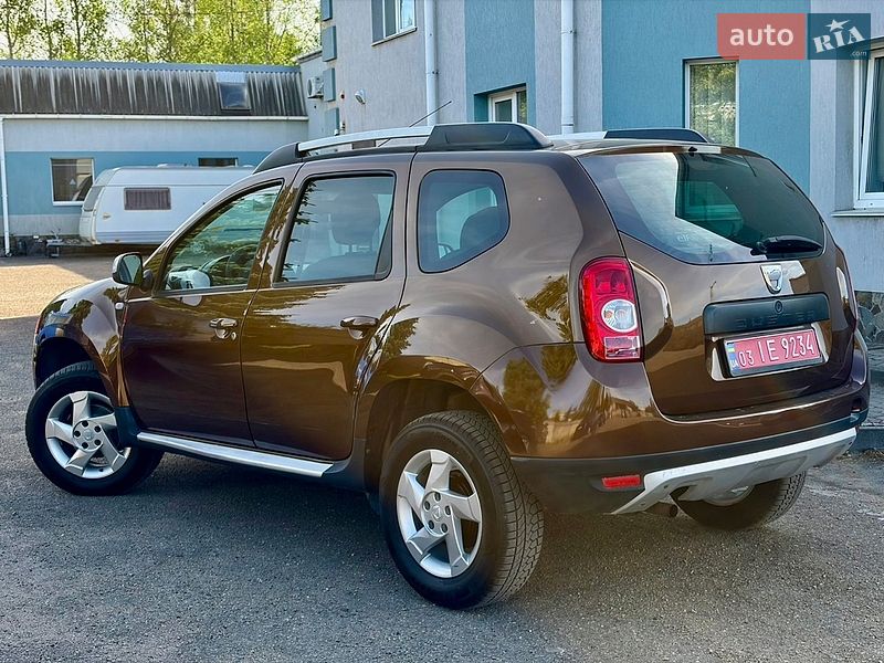 Позашляховик / Кросовер Dacia Duster 2011 в Луцьку
