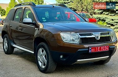 Позашляховик / Кросовер Dacia Duster 2011 в Луцьку