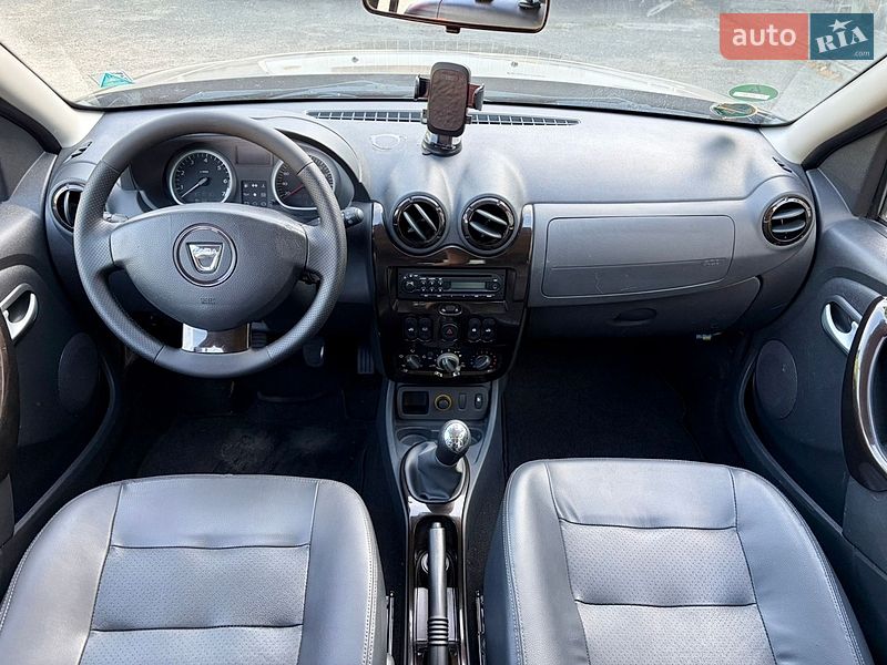 Позашляховик / Кросовер Dacia Duster 2011 в Луцьку