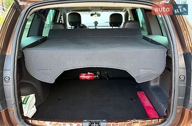 Позашляховик / Кросовер Dacia Duster 2011 в Луцьку