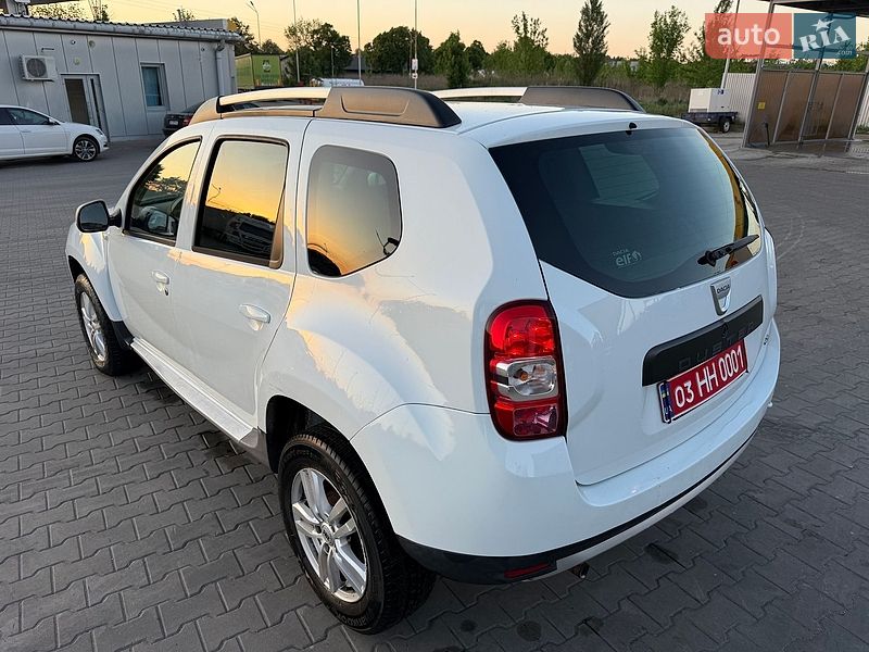 Позашляховик / Кросовер Dacia Duster 2011 в Луцьку
