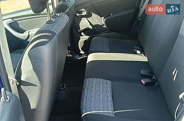 Внедорожник / Кроссовер Dacia Duster 2012 в Клевани