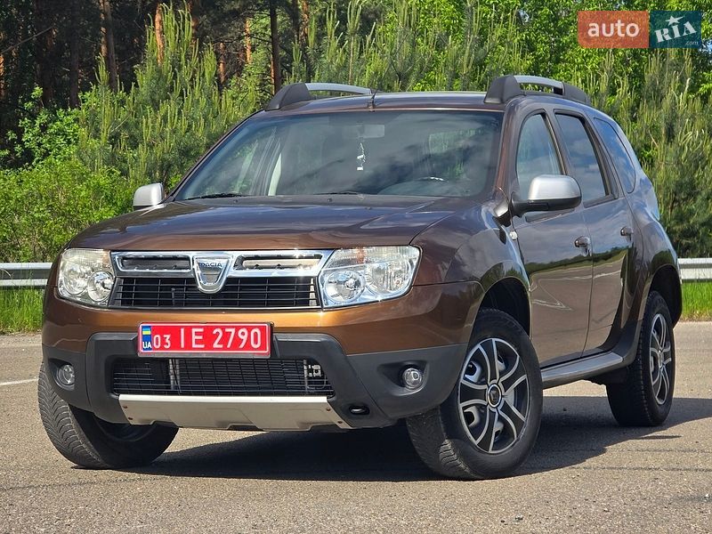 Dacia Duster 2011