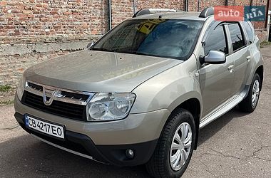 Позашляховик / Кросовер Dacia Duster 2012 в Чернігові