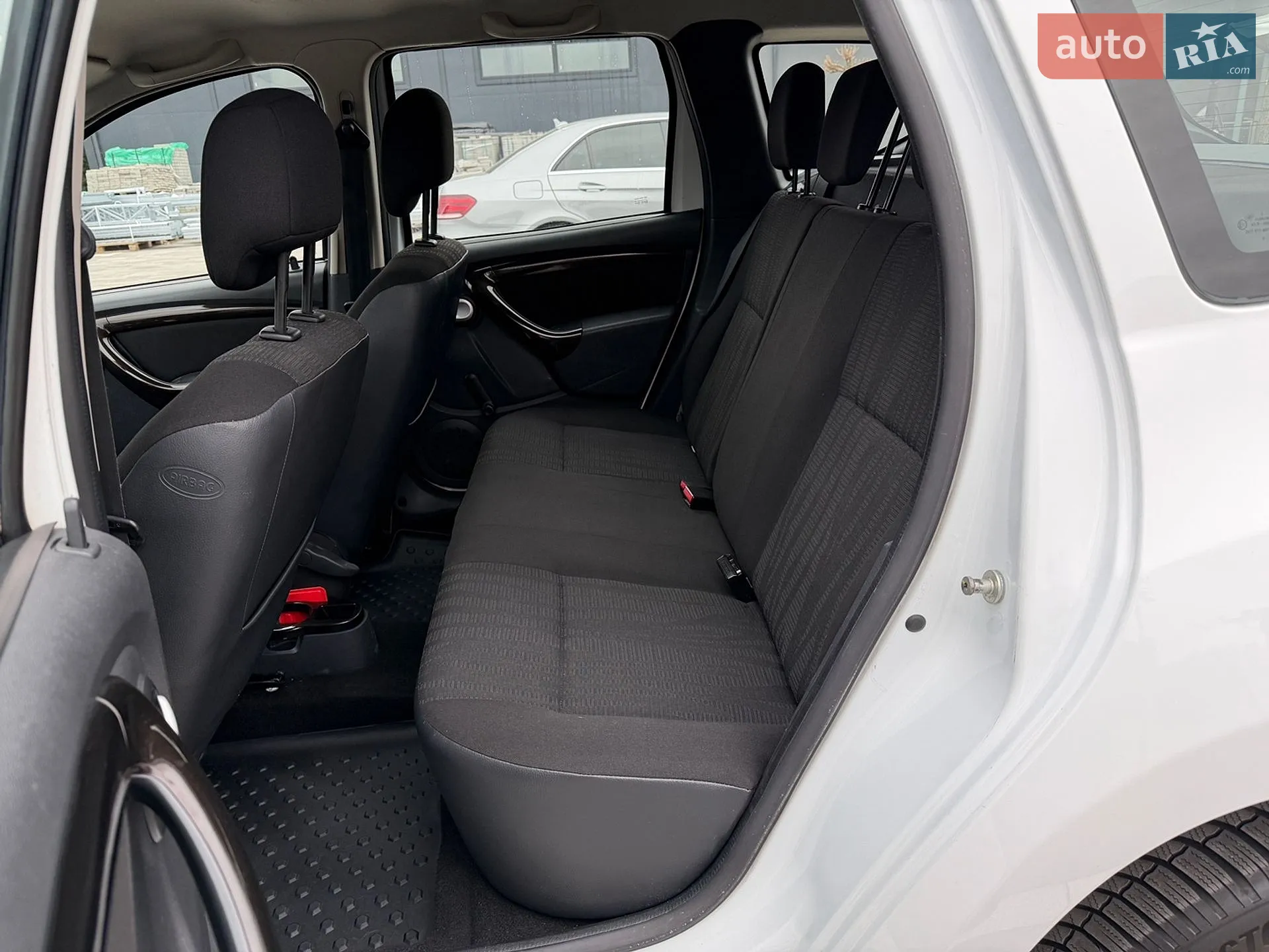 2010 Dacia Duster - мініатюра 22