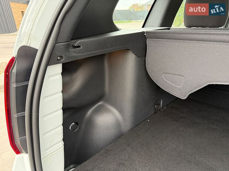 Позашляховик / Кросовер Dacia Duster 2010 в Луцьку