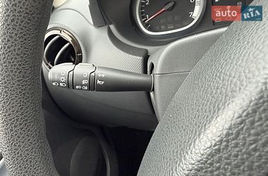 Позашляховик / Кросовер Dacia Duster 2010 в Луцьку
