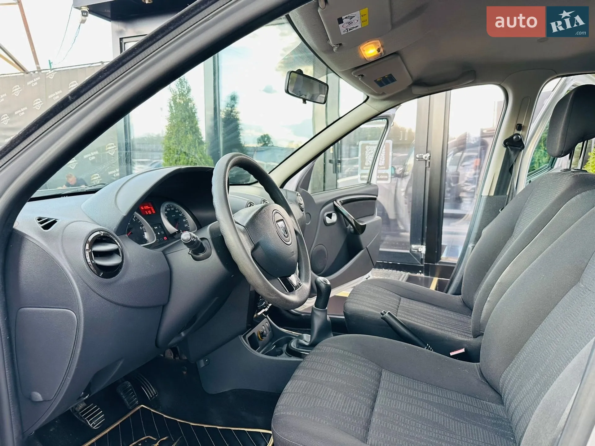 2011 Dacia Duster - мініатюра 13