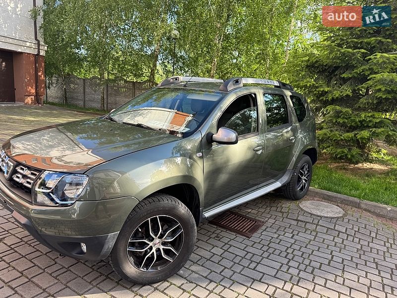 Внедорожник / Кроссовер Dacia Duster 2015 в Ивано-Франковске