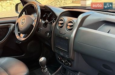 Внедорожник / Кроссовер Dacia Duster 2014 в Стрые
