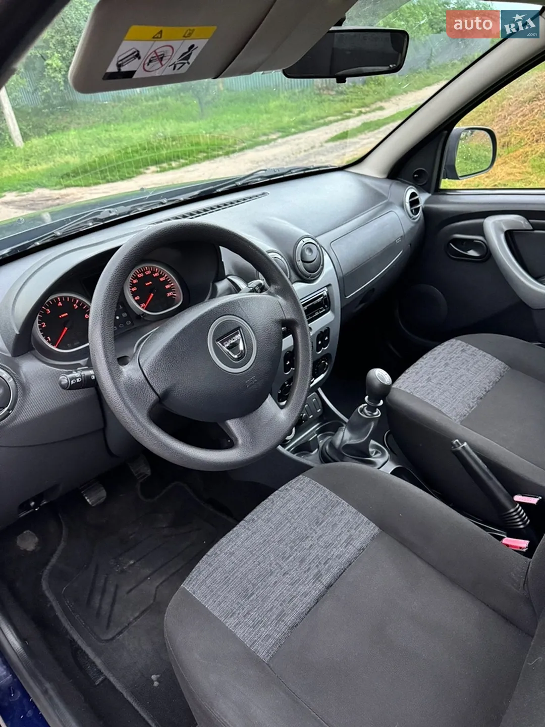 2011 Dacia Duster - мініатюра 28