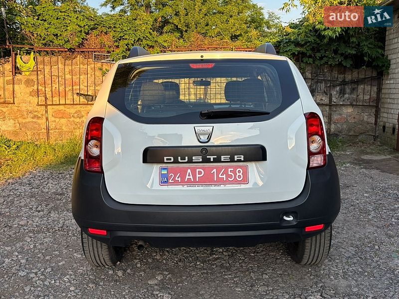 Внедорожник / Кроссовер Dacia Duster 2011 в Черкассах