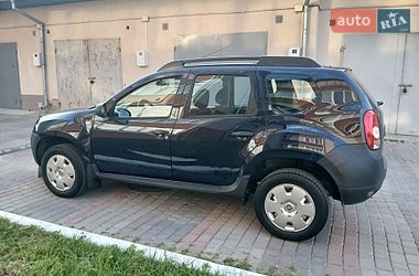 Позашляховик / Кросовер Dacia Duster 2010 в Чорткові