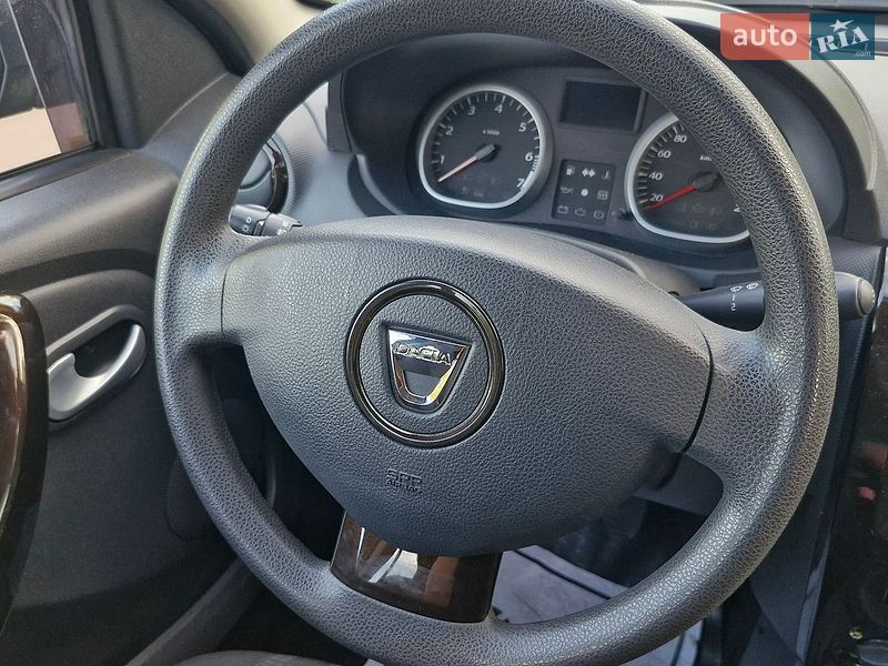 Внедорожник / Кроссовер Dacia Duster 2011 в Чернигове