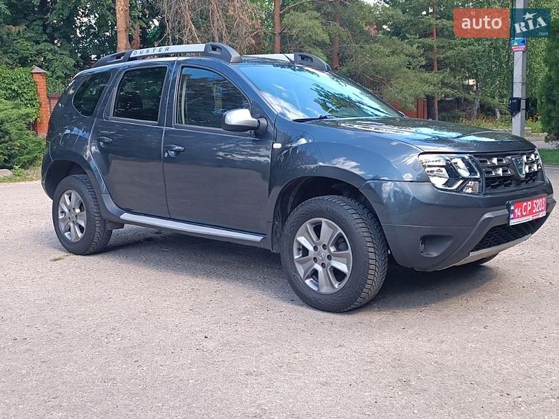 Позашляховик / Кросовер Dacia Duster 2015 в Харкові