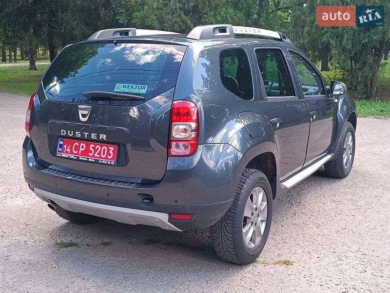 Позашляховик / Кросовер Dacia Duster 2015 в Харкові