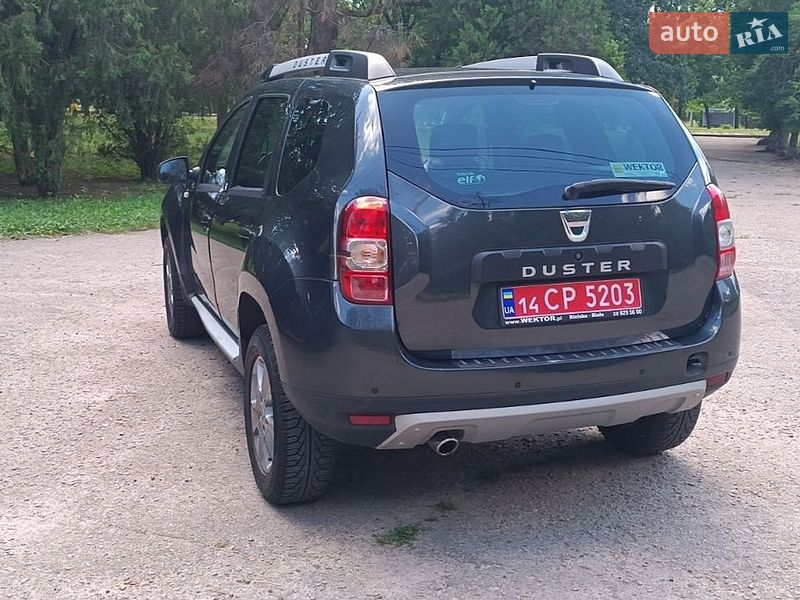 Позашляховик / Кросовер Dacia Duster 2015 в Харкові