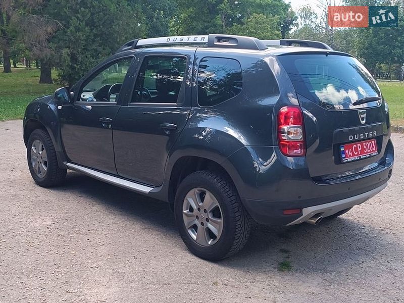 Позашляховик / Кросовер Dacia Duster 2015 в Харкові