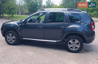 Позашляховик / Кросовер Dacia Duster 2015 в Харкові