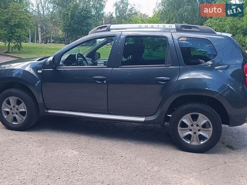 Позашляховик / Кросовер Dacia Duster 2015 в Харкові