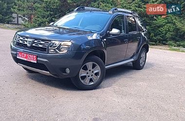 Позашляховик / Кросовер Dacia Duster 2015 в Харкові