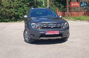 Позашляховик / Кросовер Dacia Duster 2015 в Харкові