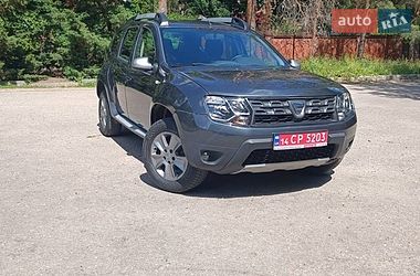 Позашляховик / Кросовер Dacia Duster 2015 в Харкові