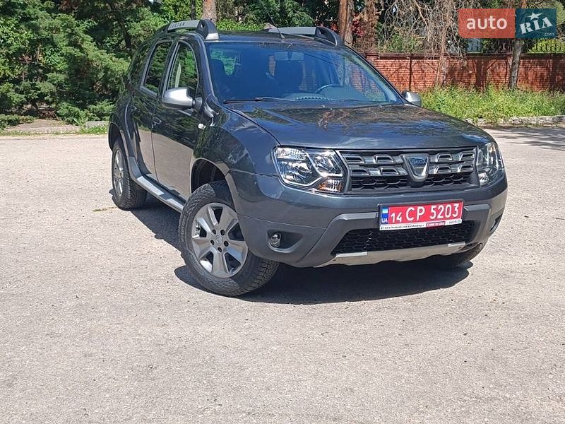 Позашляховик / Кросовер Dacia Duster 2015 в Харкові
