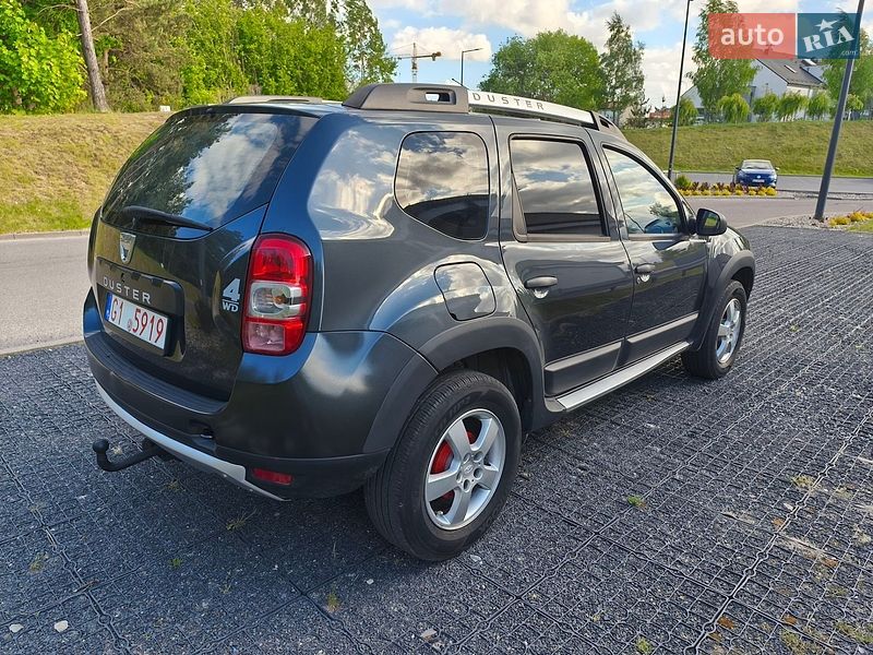Внедорожник / Кроссовер Dacia Duster 2014 в Мене