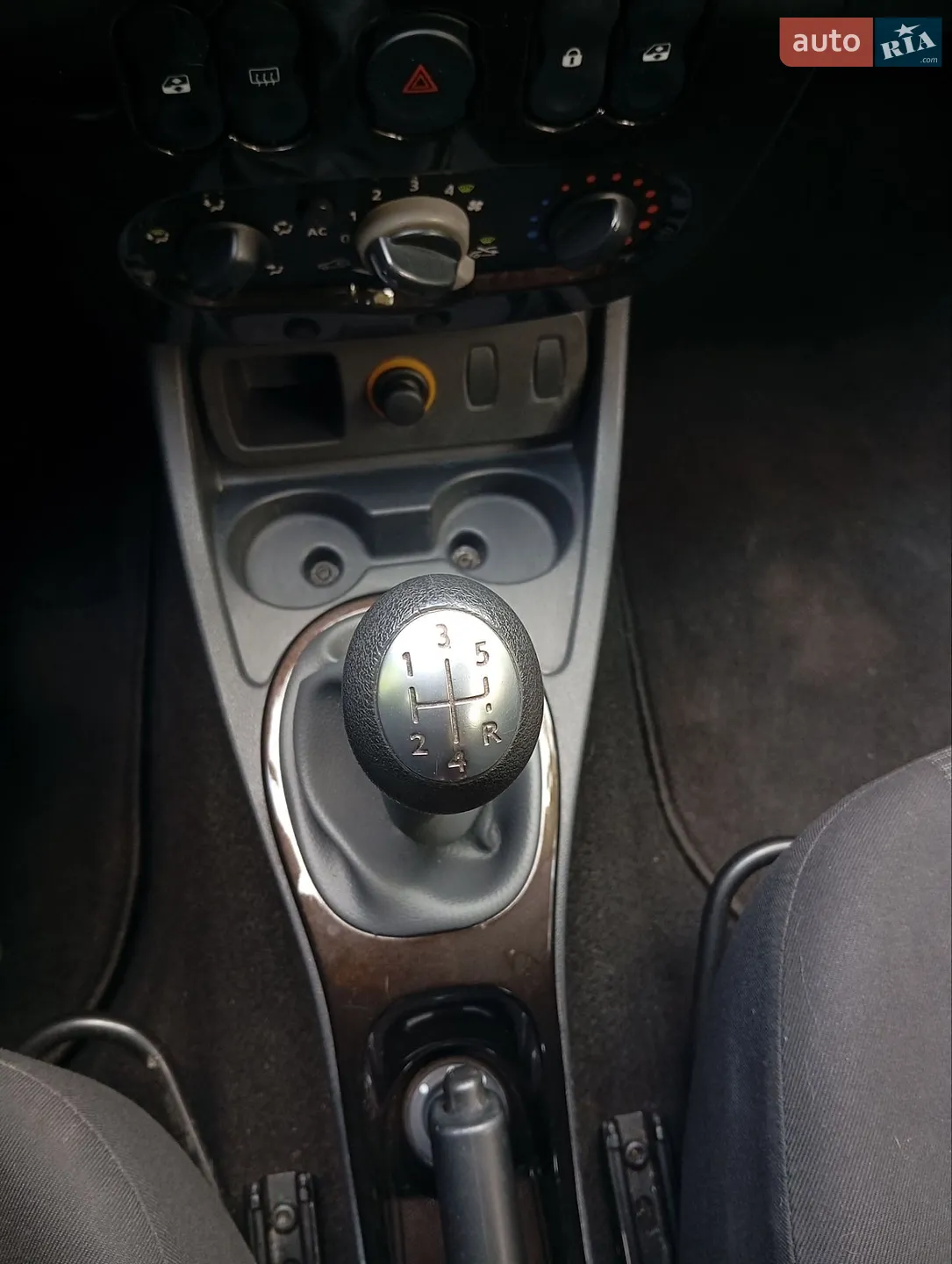 2011 Dacia Duster - мініатюра 20