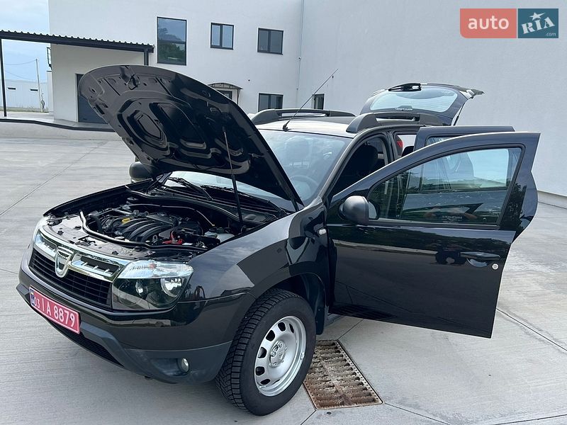 Позашляховик / Кросовер Dacia Duster 2011 в Луцьку