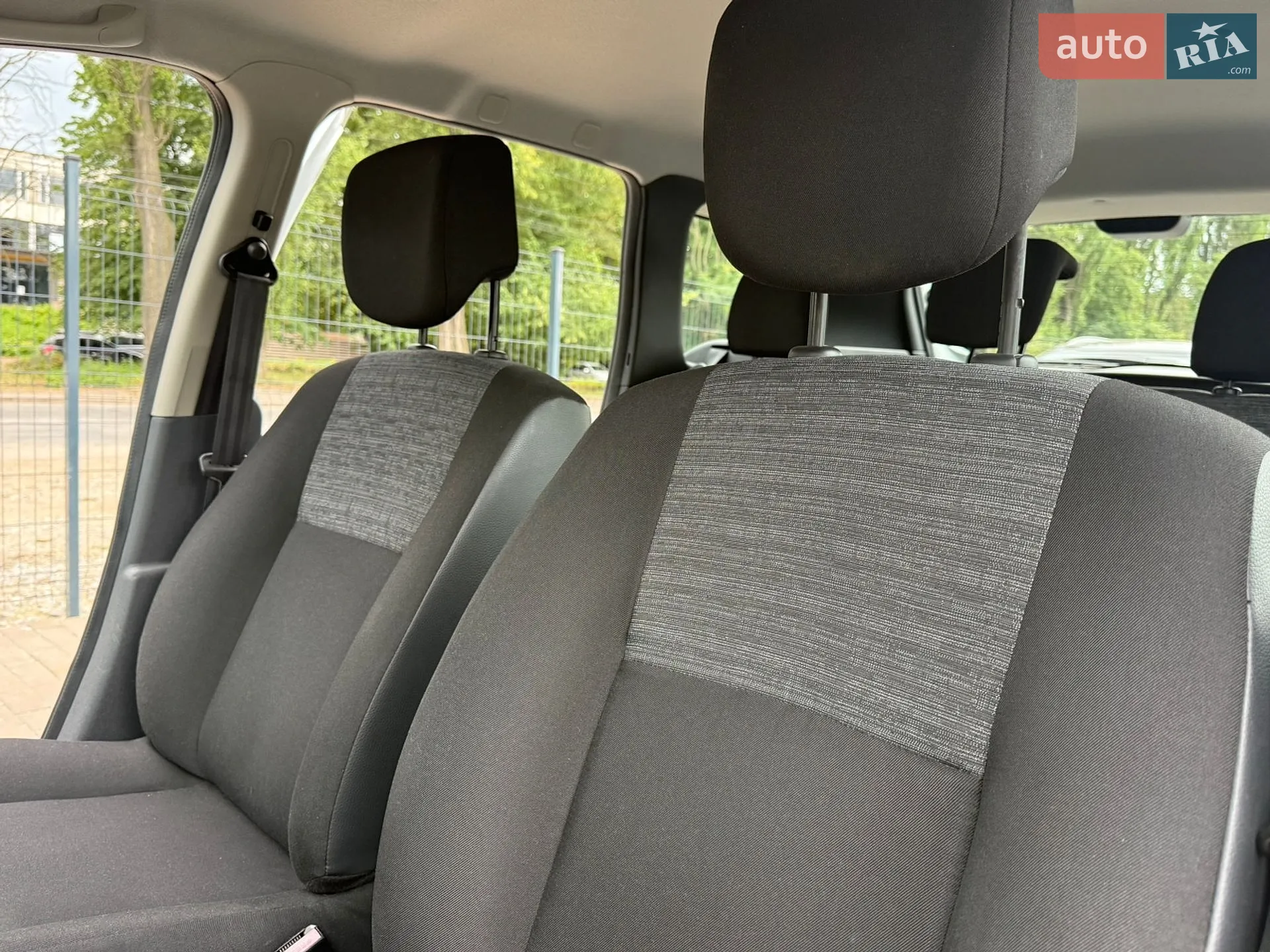 2013 Dacia Duster - мініатюра 66