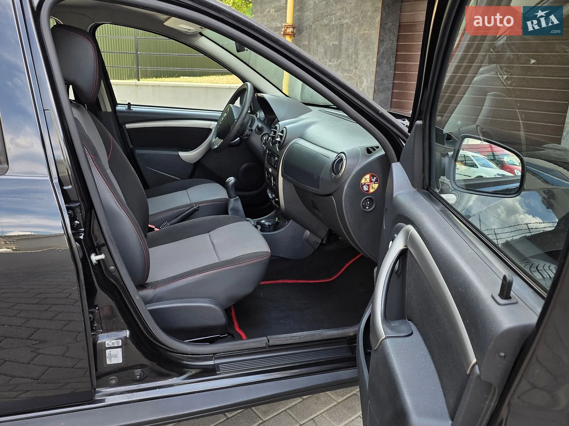 2014 Dacia Duster - мініатюра 36