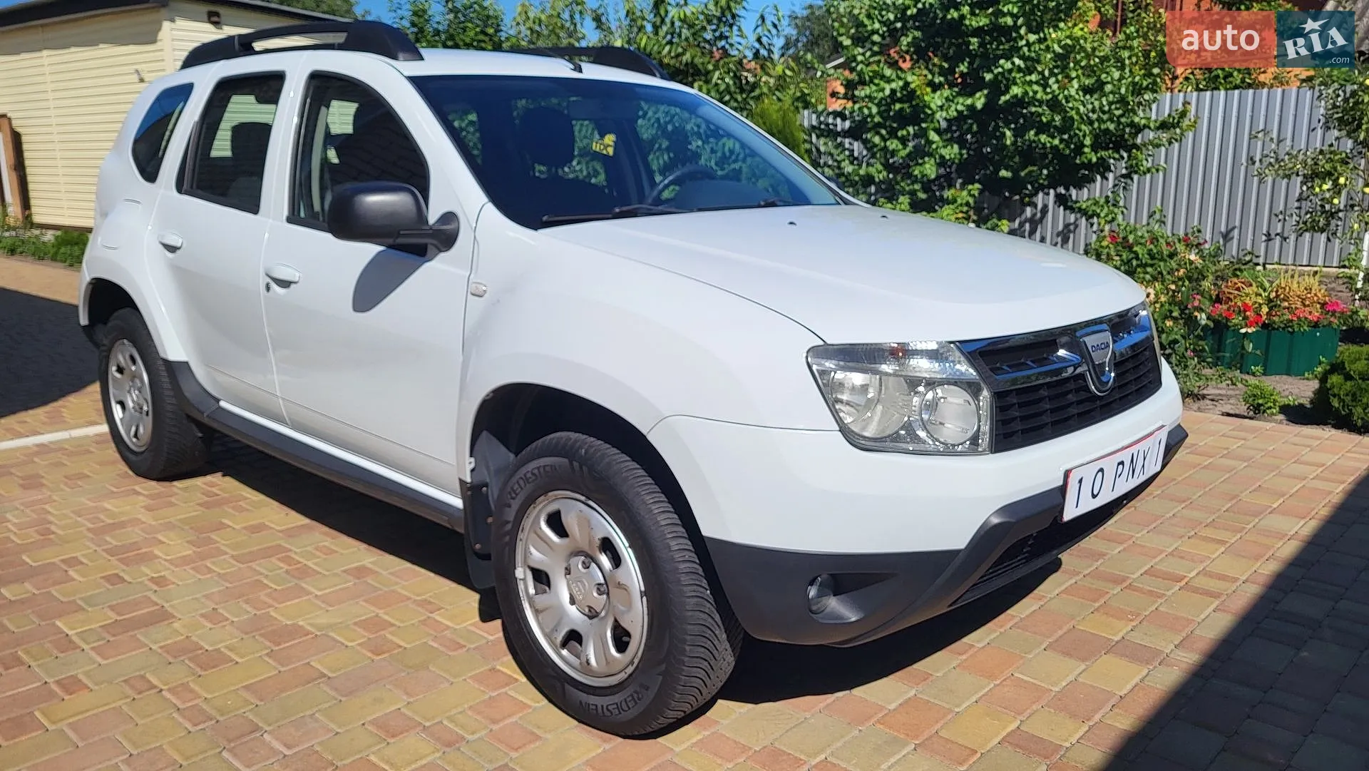 2011 Dacia Duster - мініатюра 2