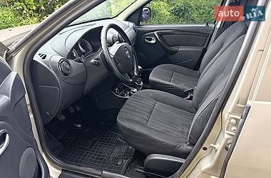 Внедорожник / Кроссовер Dacia Duster 2011 в Коломые