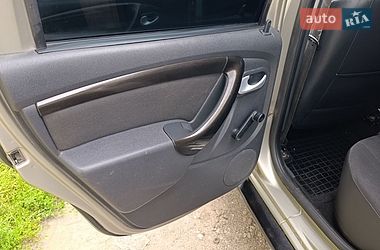 Внедорожник / Кроссовер Dacia Duster 2011 в Коломые