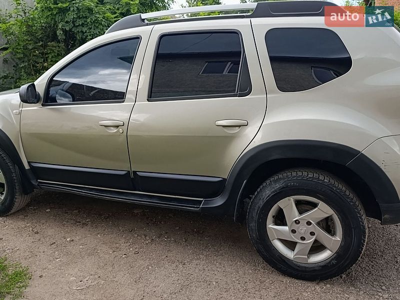 Внедорожник / Кроссовер Dacia Duster 2011 в Коломые