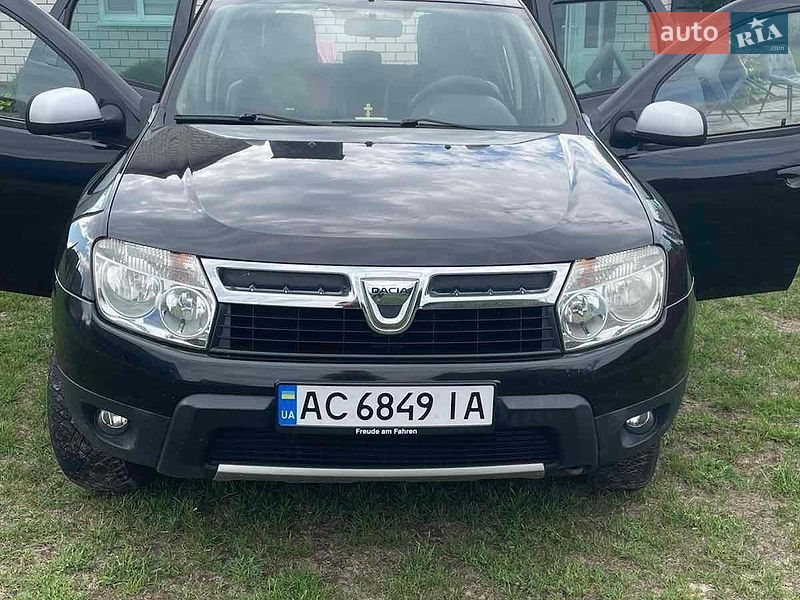 Позашляховик / Кросовер Dacia Duster 2012 в Ратному