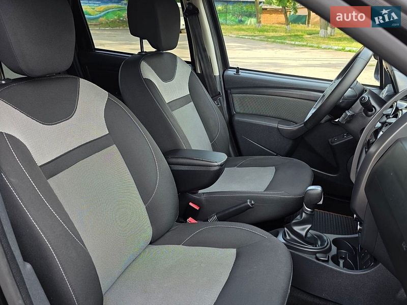 Внедорожник / Кроссовер Dacia Duster 2017 в Новоархангельске фото 128 Внедорожник / Кроссовер Dacia Duster 2017 в Новоархангельске