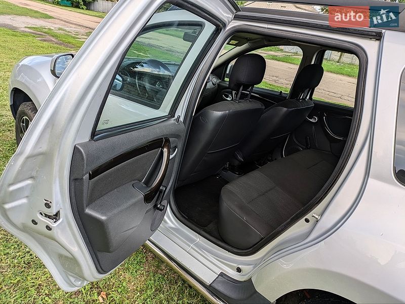 Внедорожник / Кроссовер Dacia Duster 2010 в Тарановке фото 40 Внедорожник / Кроссовер Dacia Duster 2010 в Тарановке