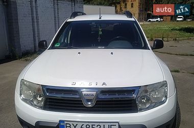 Позашляховик / Кросовер Dacia Duster 2011 в Городку