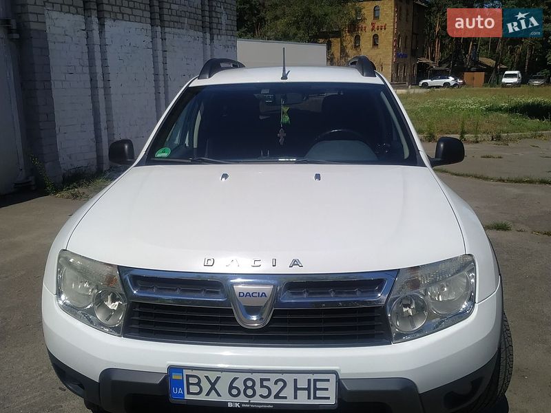 Dacia Duster 2011