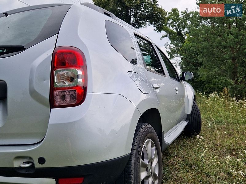 Позашляховик / Кросовер Dacia Duster 2014 в Кам'янці-Бузькій