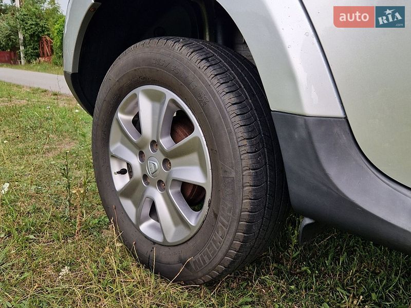 Позашляховик / Кросовер Dacia Duster 2014 в Кам'янці-Бузькій
