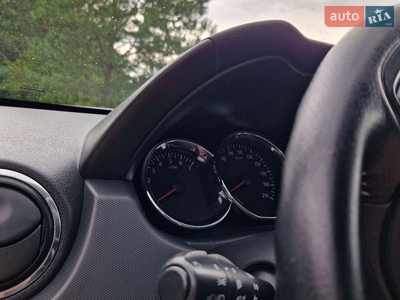 Позашляховик / Кросовер Dacia Duster 2014 в Кам'янці-Бузькій