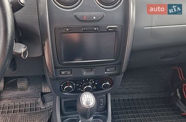 Позашляховик / Кросовер Dacia Duster 2014 в Кам'янці-Бузькій